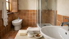 Quante docce fare dopo i 65 anni per proteggere la pelle secca