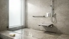 Box doccia sicuro dopo i 60: misure, pavimento antiscivolo e dettagli che fanno la differenza